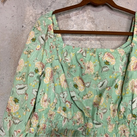 Torrid mint green yellow paisley floral smocked peasant blouse size 2x - Picture 4 of 9